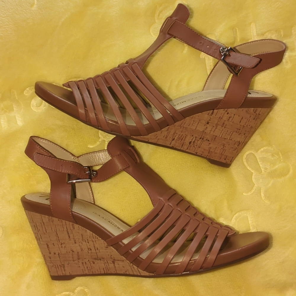 Isaac Mizrahi Live Fisherman Sandal 9